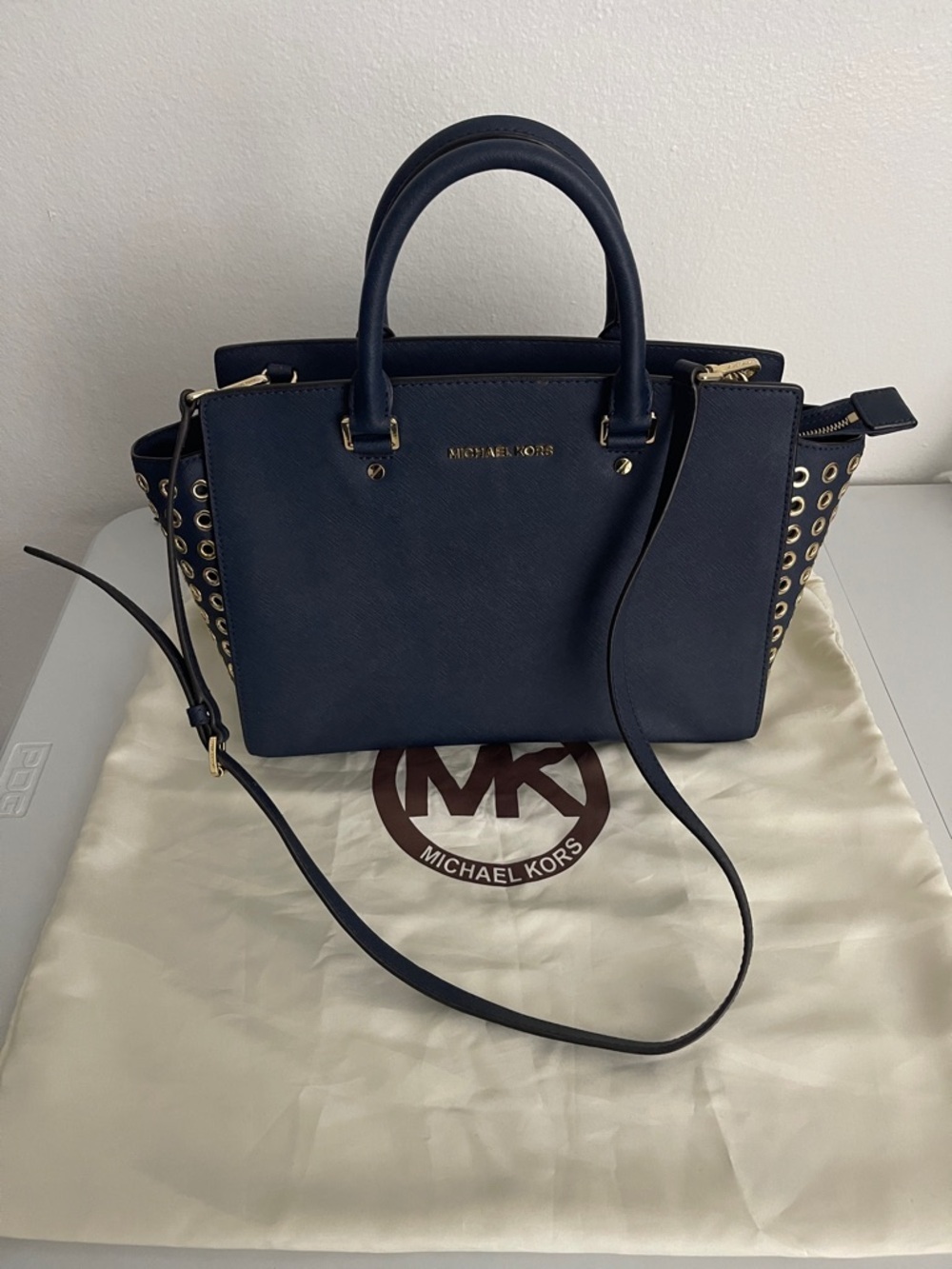 Micheal Kors Navy Blue Selma Saffiano Leather Grommet Satchel Crossbody Purse